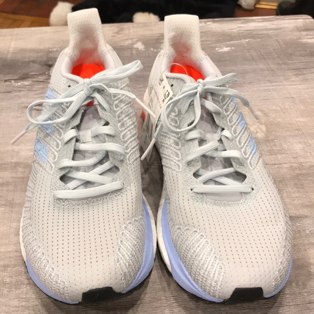NWT Adidas Solar Boost  Woman’s Sneakers sneakers size 11 running or walking
